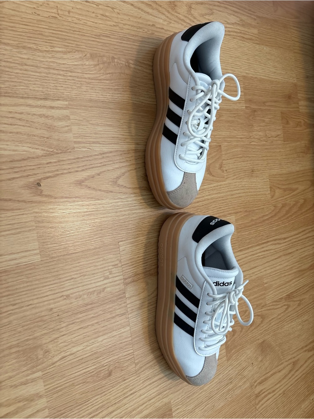 adidas VL Court Bold Platform sneakers in excellent condition